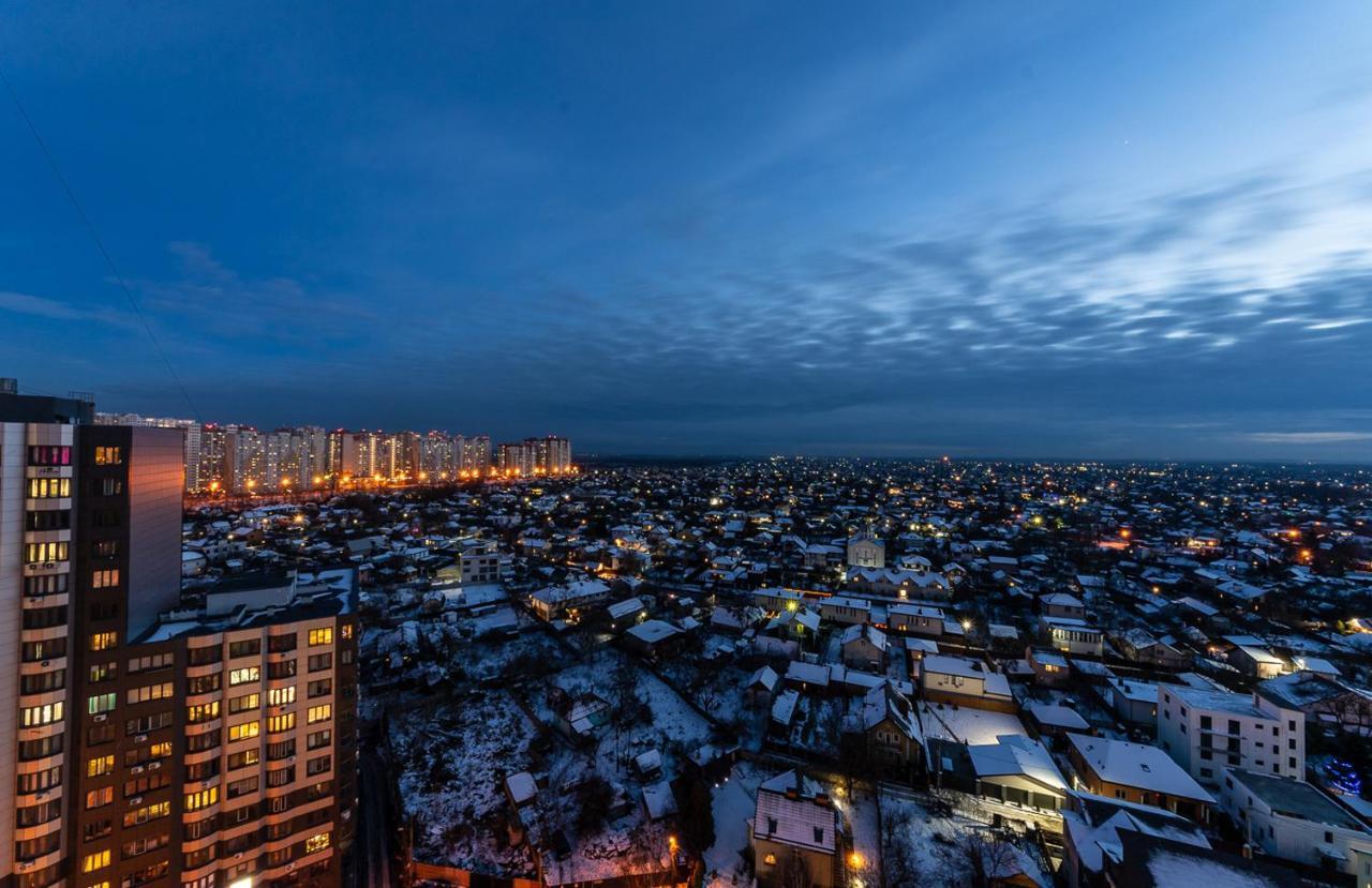 Luxury Apartment, Dniprovska Embankment26, Sokorki キエフ エクステリア 写真